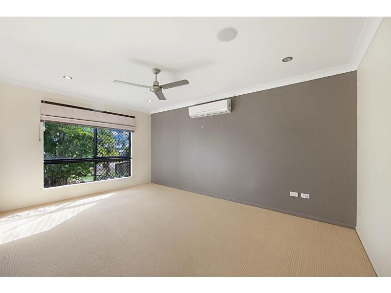 5 Britomart Street, Bushland Beach QLD 4818