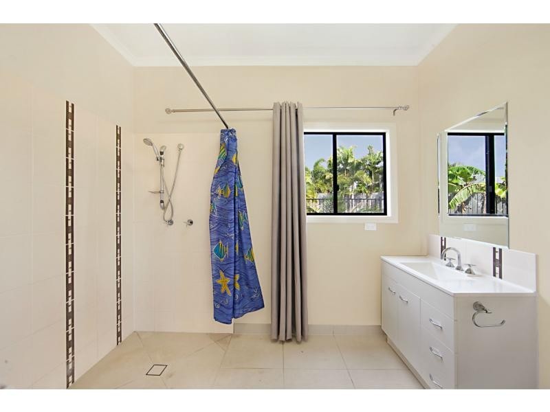 5 Britomart Street, Bushland Beach QLD 4818