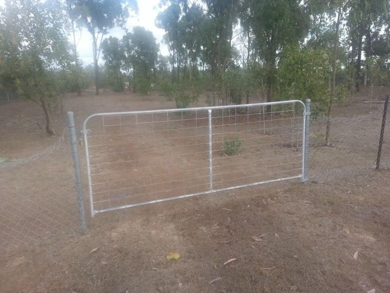 15 Blackview Avenue, Black River QLD 4818