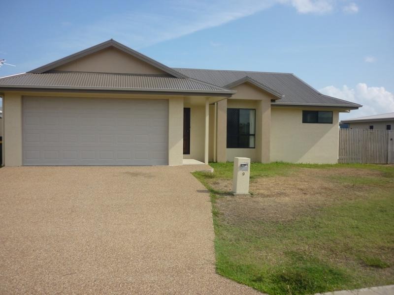 9 Meridian Court, Burdell QLD 4818