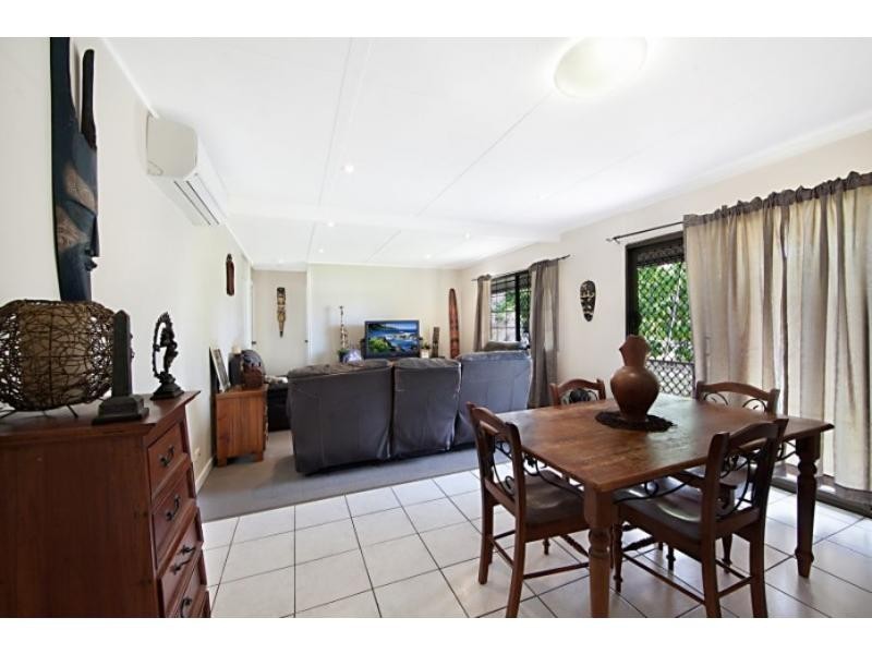6 Emerald Street, Kirwan QLD 4817