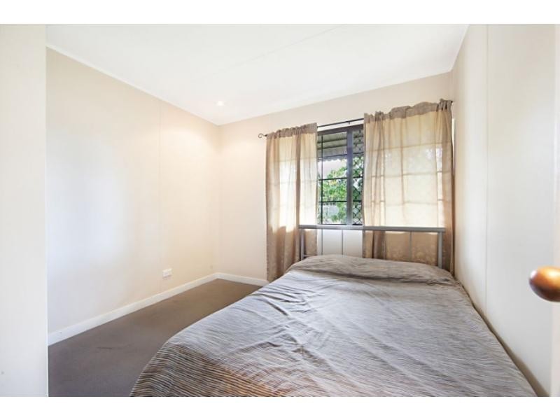6 Emerald Street, Kirwan QLD 4817