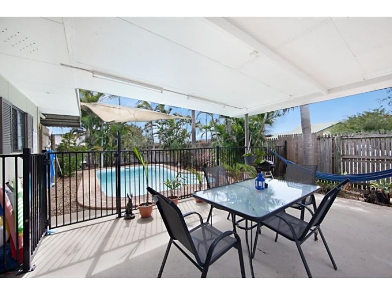 6 Emerald Street, Kirwan QLD 4817