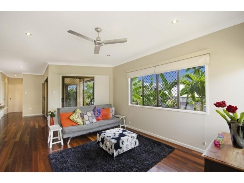 38 Paddington Terrace, Douglas QLD 4814