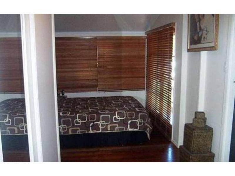 41 Tully Street, South Townsville QLD 4810