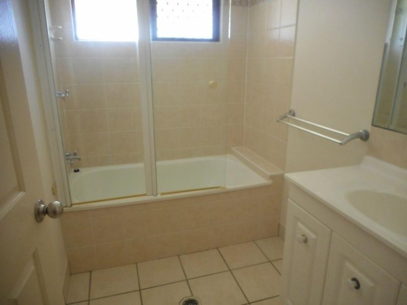 22 Wheeler Circuit, Kirwan QLD 4817