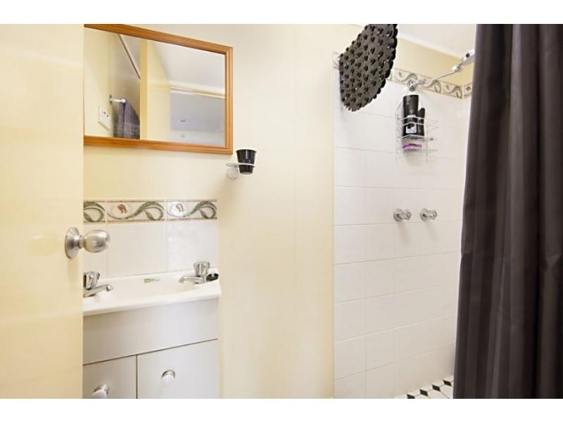 18 Lancaster Street, Garbutt QLD 4814