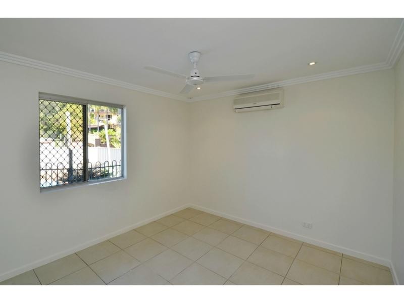 9 Carina Court, Mount Louisa QLD 4814