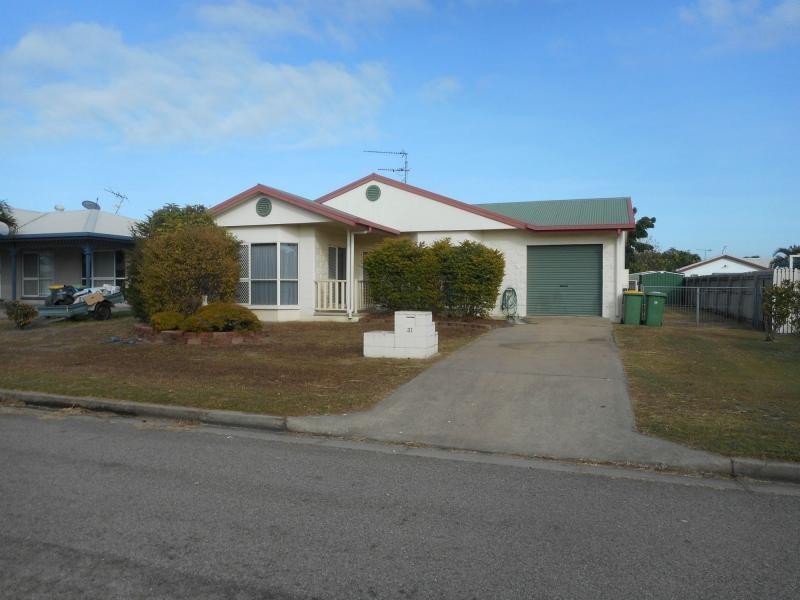 31 Dalkeith Crescent, Mount Louisa QLD 4814