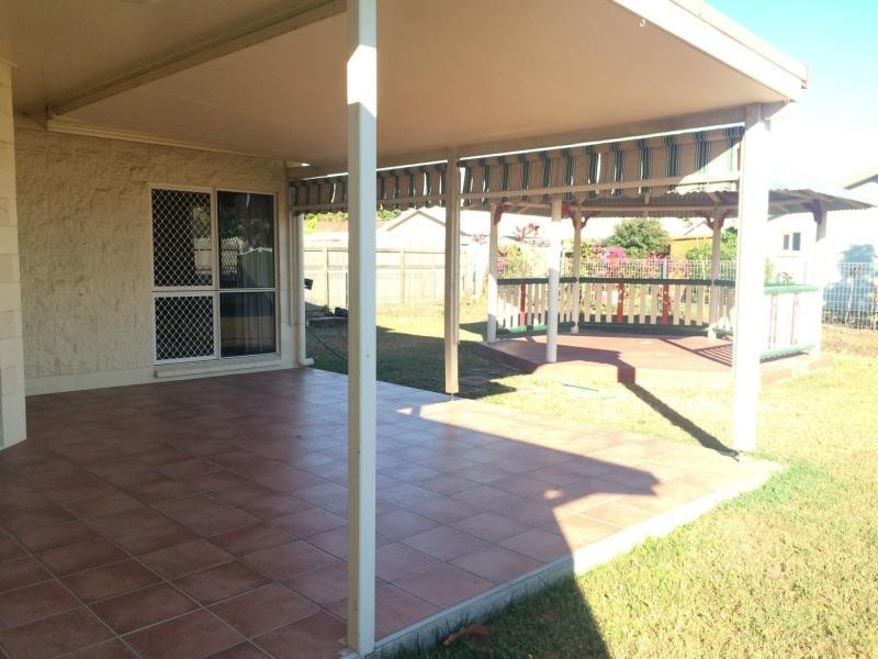 31 Dalkeith Crescent, Mount Louisa QLD 4814