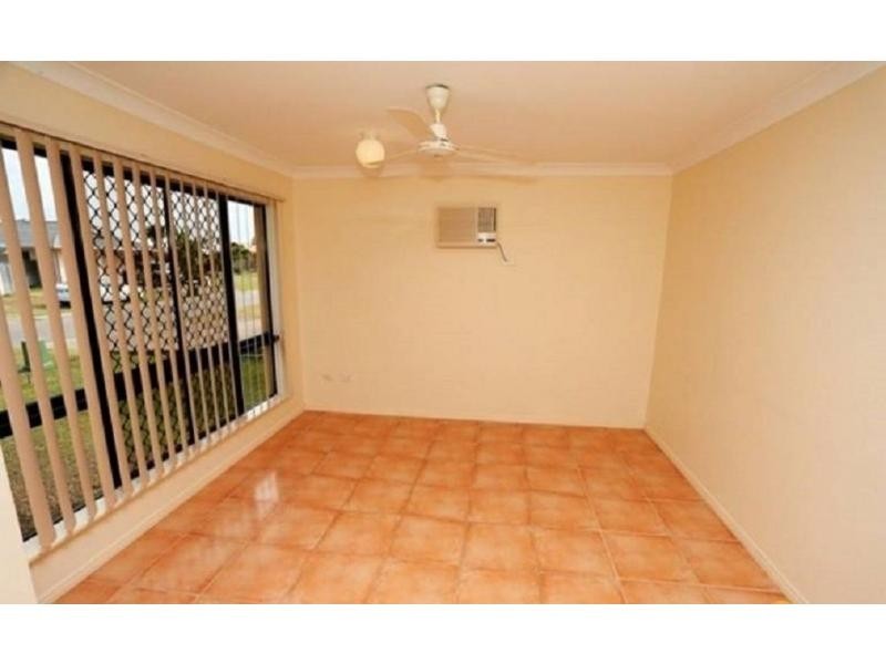 8 Pinnata Place, Kirwan QLD 4817