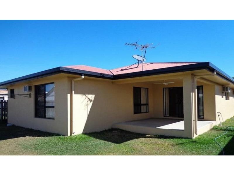 8 Pinnata Place, Kirwan QLD 4817