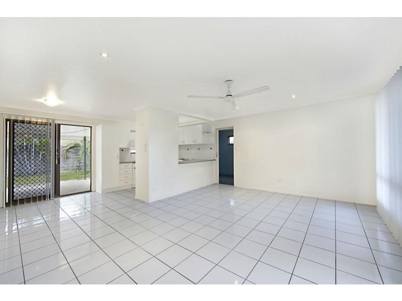 9 Gruner Court, Mount Louisa QLD 4814