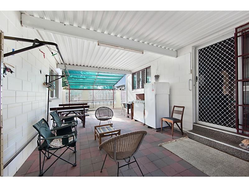1&2/220 Bamford Lane, Kirwan QLD 4817