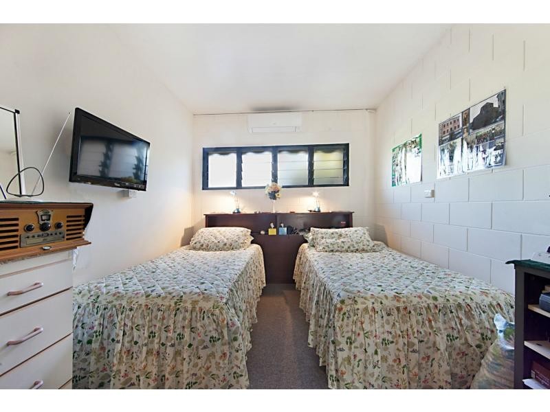 1&2/220 Bamford Lane, Kirwan QLD 4817