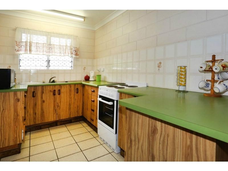 1&2/220 Bamford Lane, Kirwan QLD 4817