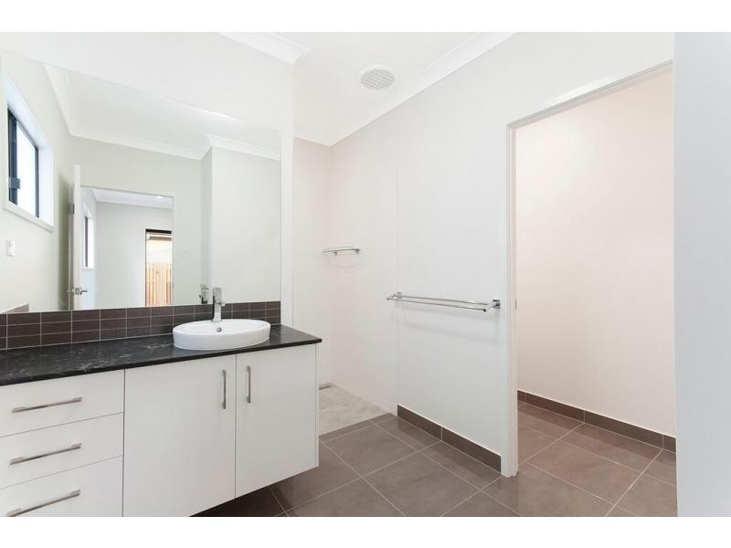 13 Chimene Lane, Burdell QLD 4818