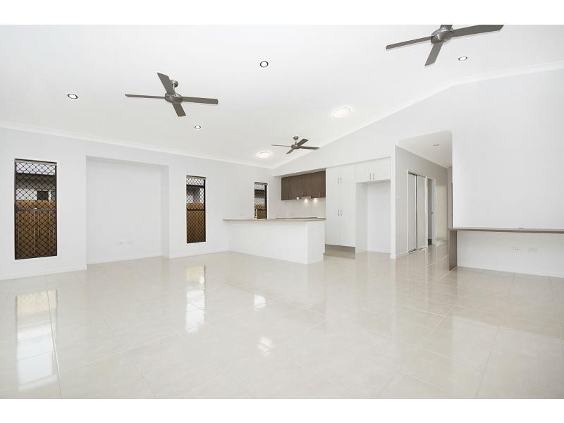 15 Poinsettia Drive, Bohle Plains QLD 4817