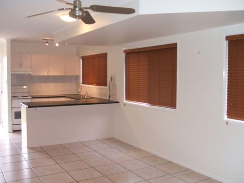 6/131 Eyre Street, North Ward QLD 4810