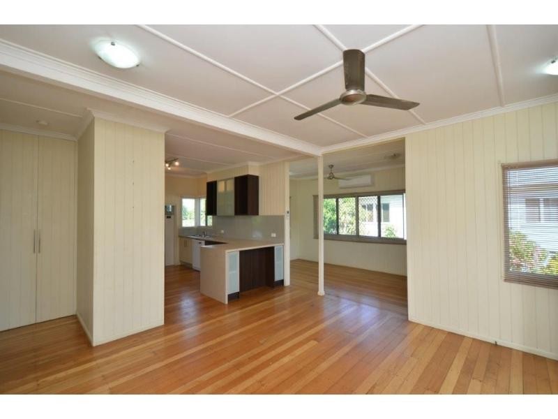 49 Goldring Street, Hermit Park QLD 4812