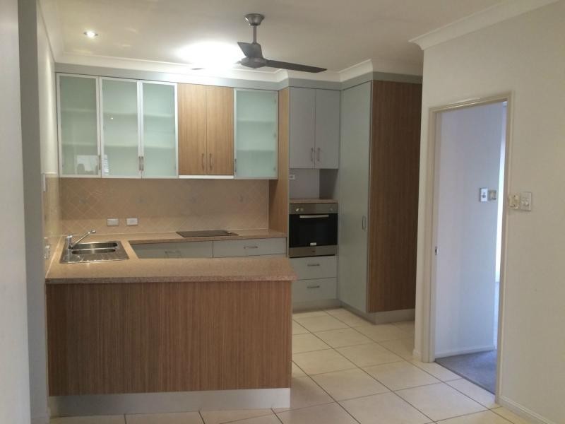 2/9 Caroline Street, Aitkenvale QLD 4814