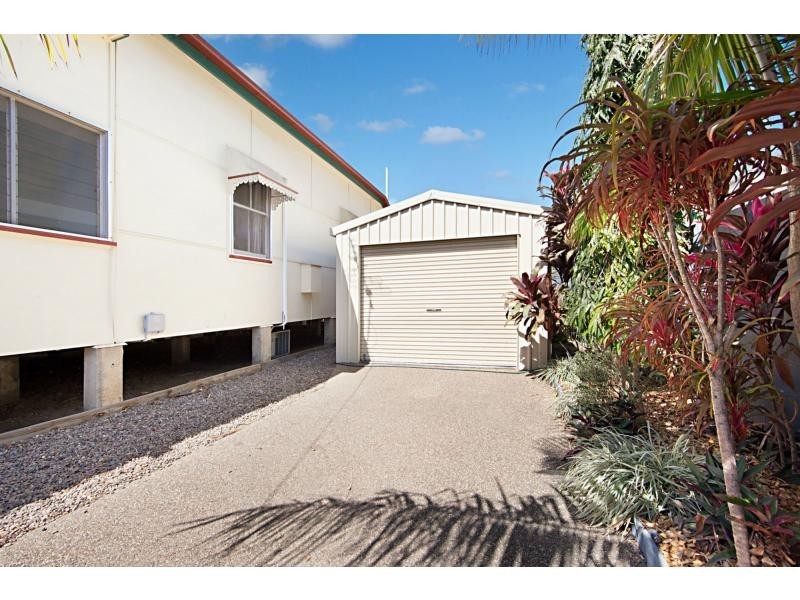 34 Ackers Street, Hermit Park QLD 4812