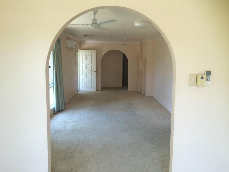 1 Tangorin Street, Kirwan QLD 4817