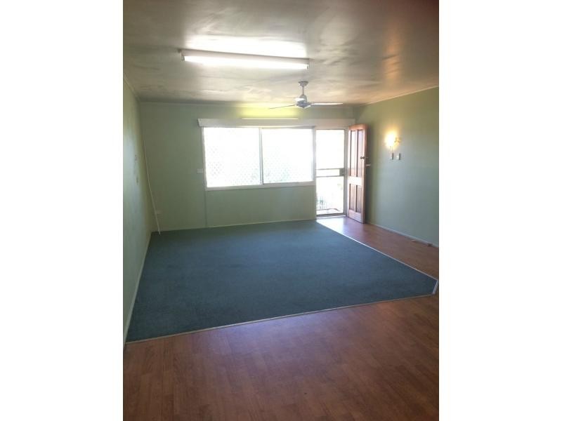 1/209 Bayswater Road, Currajong QLD 4812