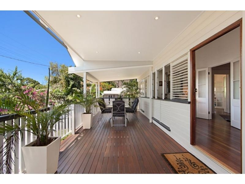 3 Echlin Street, West End QLD 4810