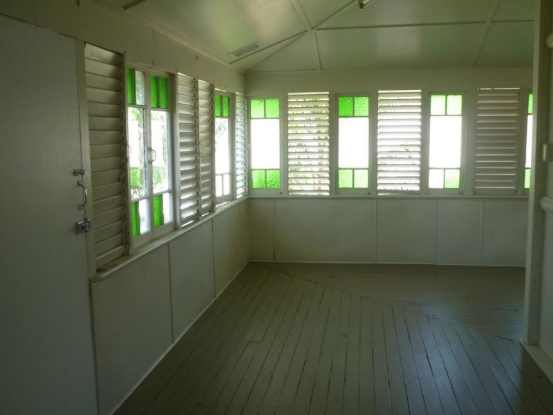 72 Cook Street, North Ward QLD 4810