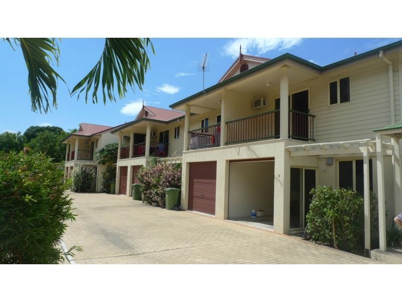 4/11 Albert Street, Cranbrook QLD 4814