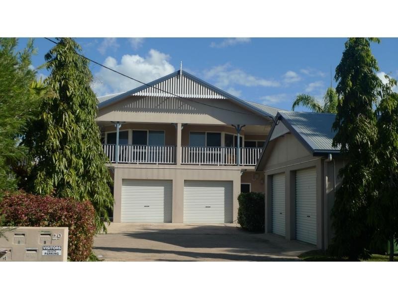 2/29 Soule Street, Hermit Park QLD 4812