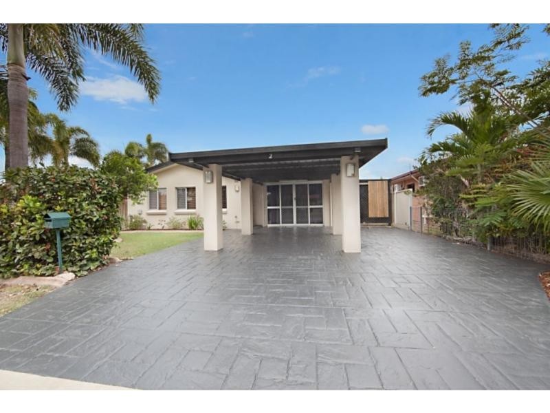 2 Fullerton Court, Kirwan QLD 4817