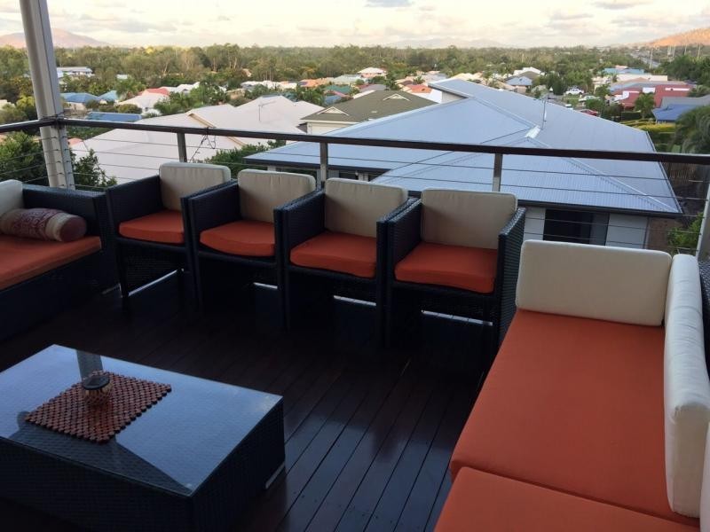 23 Outlook Crescent, Douglas QLD 4814