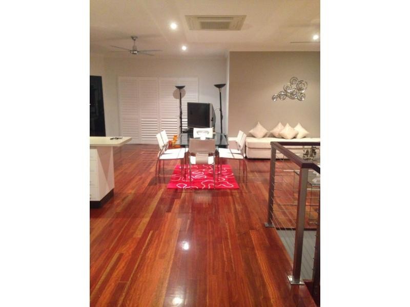 23 Outlook Crescent, Douglas QLD 4814