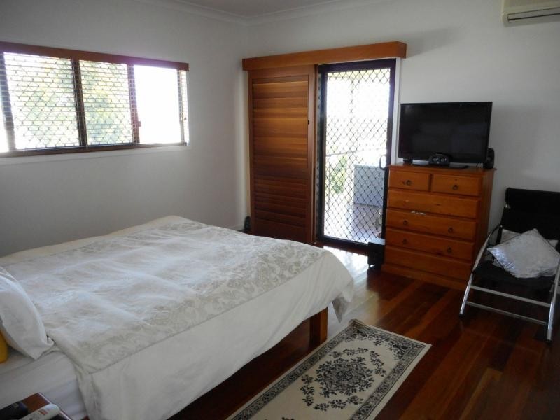 23 Outlook Crescent, Douglas QLD 4814