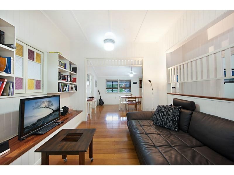 30A Hammond Way, Kelso QLD 4815