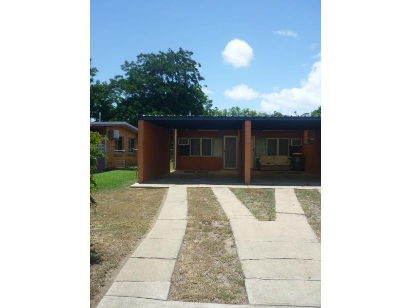 1/23 Carmody Street, Hermit Park QLD 4812