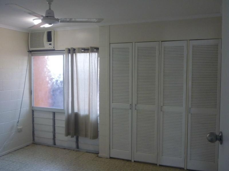 1/23 Carmody Street, Hermit Park QLD 4812