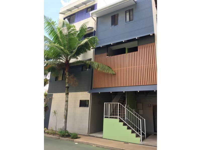 13/33-35 McIllwraith Street, South Townsville QLD 4810