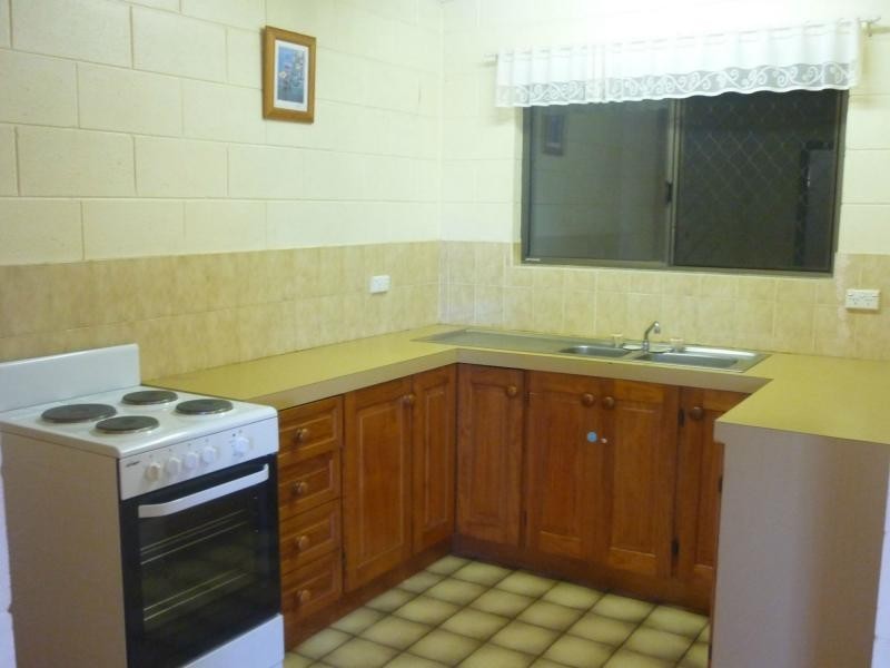 1/23 Park Street, Pimlico QLD 4812