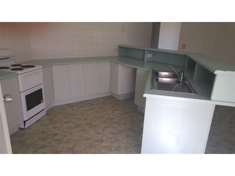 7 Bath Court, Kirwan QLD 4817