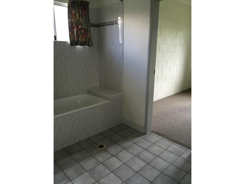 7 Bath Court, Kirwan QLD 4817