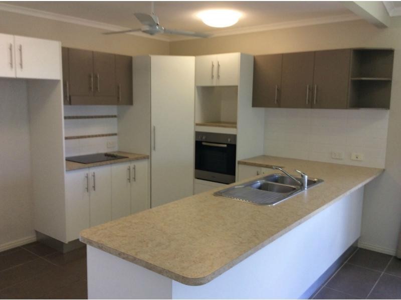 17 Ashwood Grove, Deeragun QLD 4818