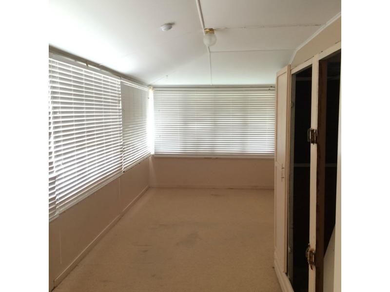 28 Ralston Street, West End QLD 4810