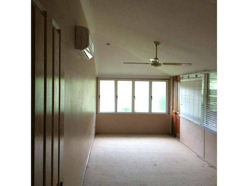 28 Ralston Street, West End QLD 4810