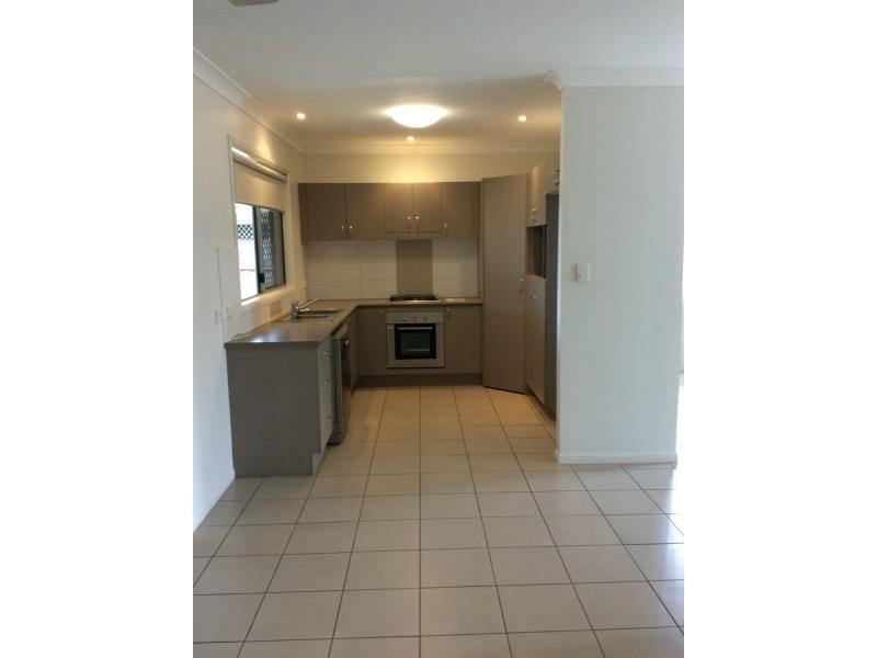 4 Dundabella Drive, Deeragun QLD 4818