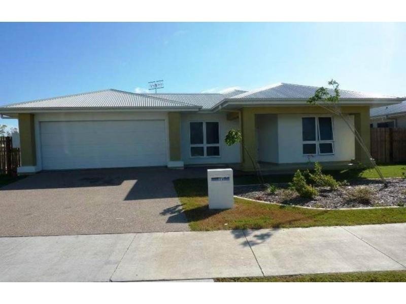 32 River Parks Boulevard, Kelso QLD 4815