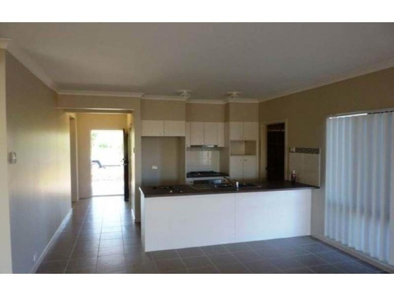 32 River Parks Boulevard, Kelso QLD 4815