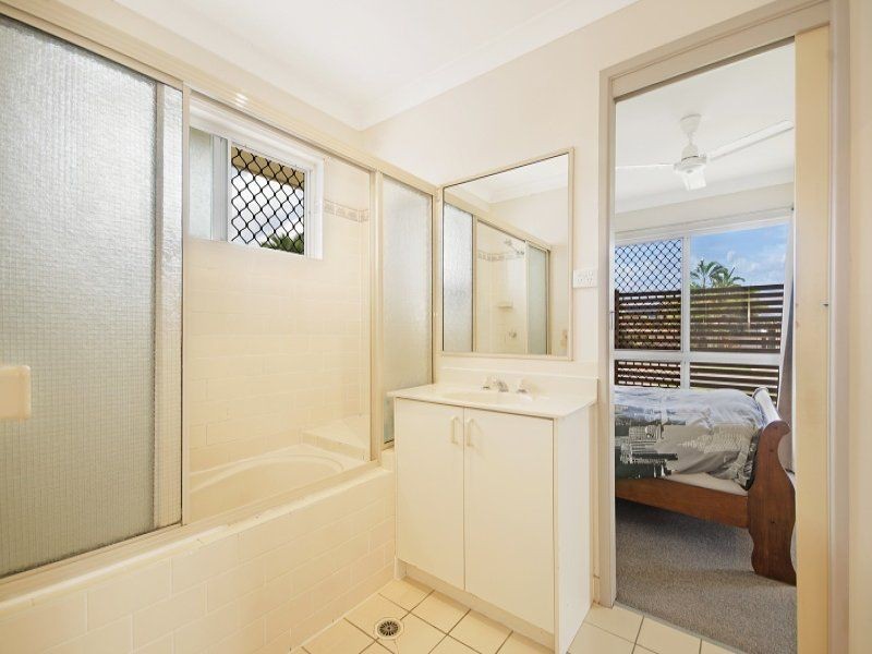 13A Tuffley Street, West End QLD 4810